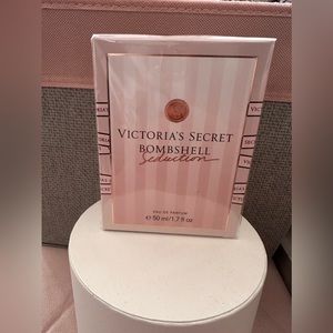 Victoria’s Secret bombshell Seduction Eau De Parfum